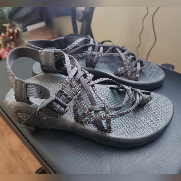 Chacos sandals - Picture 1 of 2